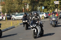 Zdjęcie: ZAKOŃCZENIE SEZONU MOTOCYKLOWEGO LESZNO 2015_wjazd na plac czII