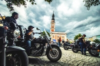 Zdjęcie: ZLOT MOTOCYKLOWY LESZNO 2016 - LESZNO RYNEK
