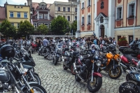 Zdjęcie: ZLOT MOTOCYKLOWY LESZNO 2016 - LESZNO RYNEK
