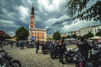 Zdjęcie: ZLOT MOTOCYKLOWY LESZNO 2016 - LESZNO RYNEK