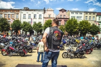 Zdjęcie: ZLOT MOTOCYKLOWY LESZNO 2016 - LESZNO RYNEK