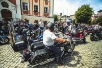 Zdjęcie: ZLOT MOTOCYKLOWY LESZNO 2016 - LESZNO RYNEK