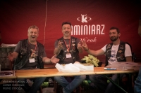 Zdjęcie: ZLOT MOTOCYKLOWY LESZNO 2016-ZAMEK ROKOSOWO