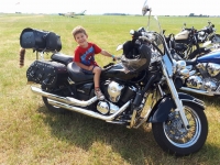 Zdjęcie: LOTNICZY DZIEŃ DZIECKA-MOTOCYKLOWY PIKINK CHARYTATYWNY